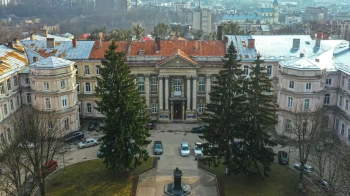 Майно Львівської обласної лікарні передадуть у державну власність