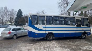 На автовокзалі у Львові водій маршрутки заднім ходом наїхав на 69-річну жінку