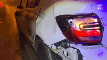 Біля Львова небайдужі водії не дали втекти п’яному таксисту, який покинув місце ДТП