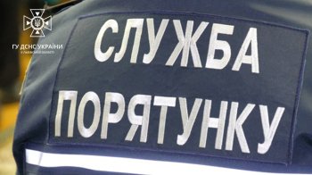 Впала й не могла самостійно підвестись: у Бродах рятувальники допомогли літній жінці