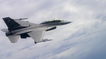 F 16. Фото: U.S. Army