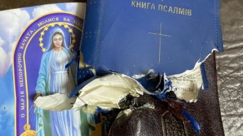 Залишився живим завдяки «Новому заповіту»: історія порятунку захисника