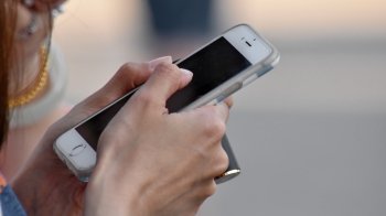 Хотіла налякати хлопця: викликала поліцію заявивши про побиття