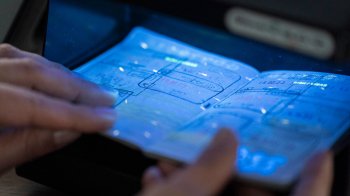 На кордоні з Львівщиною в українки знайшли підроблені штампи