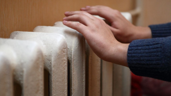 Опалювальний сезон у Львові: чому досі не відключили опалення