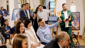 На благодійному аукціоні у Києві зібрав 4 млн грн на потреби ЗСУ