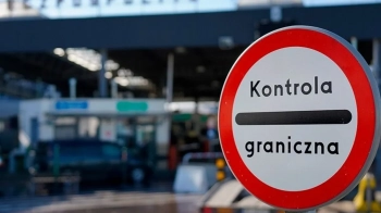 На кордоні зі Львівщиною зупинили водія з «правами» СРСР