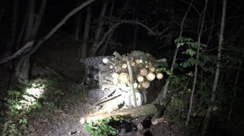 Не впорався з керуванням: на Львівщині у ДТП загинув тракторист