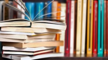 Що читають українські полярники в Антарктиді і що радять прочитати іншим: добірка книг