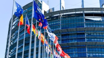 Європарламент підтримав виділення 50 млрд євро для України