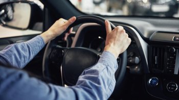 Водія із забороною їздити на 47 років увʼязнили на Львівщині