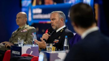 Голова Військового комітету НАТО Роб Бауер, фото nato.int