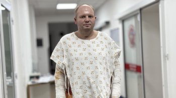 Львівські лікарі врятували священника з смертельними опіками після вибуху котла