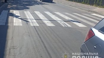 У Дрогобичі молода водійка авто наїхала на пенсіонера-ровериста: чоловік травмований