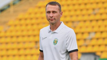 У львівському футбольному клубі “Карпати” звільнили головного тренера