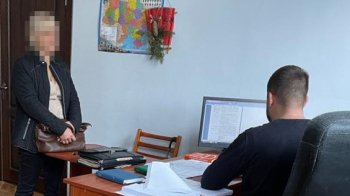 На Львівщині поліцейські викрили лікарку, яка підробляла COVID-сертифікати