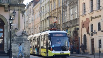 Через заходи до Дня міста у Львові громадський транспорт курсуватиме зі змінами