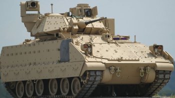 Нова бронетехніка та засоби ППО: США готують новий пакет допомоги Україні на пів мільярда доларів