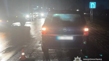 Жінку переїхало 4 авто: поліція встановлює особу загиблої біля Львова
