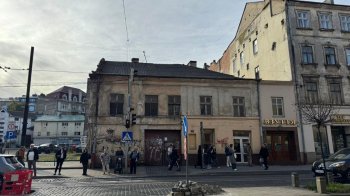 У Львові власник “Арсену” викупить у мерії землю біля Оперного за 13 млн грн