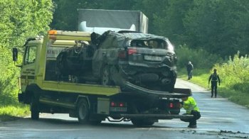 На трасі Східниця—Пісочна авто врізалось у дерево — загинула 42-річна жінка