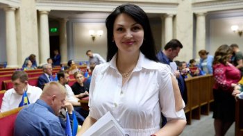 За хабар допомагали ухилянтам потрапити у систему «Шлях»: нардепці та її помічниці вручили підозру