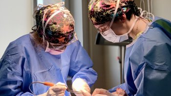 Львівські медики врятували ніжки 2-річної дитини від ампутації після важкого опіку