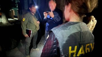 Меру Сум Олександру Лисенку повідомили про підозру за хабар сумою 2,13 млн гривень