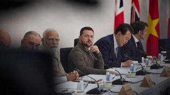 Зеленський про переговори з Росією: їх не буде, доки окупанти на українській землі