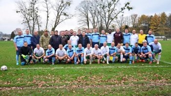 Ветерани футболу Львівщини зібрали 25 тисяч гривень для ЗСУ