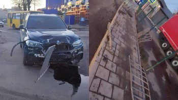 П’яний водій BMW зніс металеву огорожу у Львові