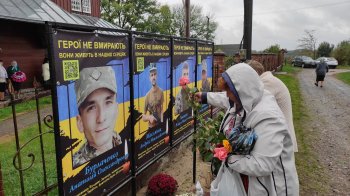 У Буській громаді відкрили Алею пам‘яті загиблих героїв