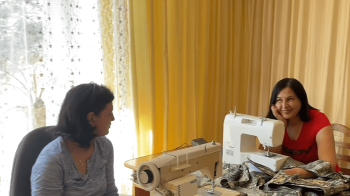 Понад 200 плитоносок: майстрині на Львівщині шиють броню для військових