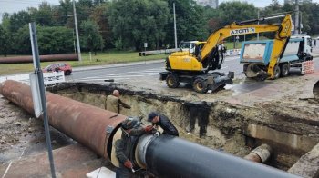 На Науковій у Львові через дощ продовжили ремонт та змінили рух тролейбуса