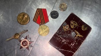 У Раві-Руській прикордонники знайшли колекцію старовинних предметів у валізі пасажирки автобуса