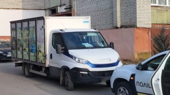 У Бориславі водій вантажного мікроавтобуса заднім ходом наїхав на 72-річного чоловіка