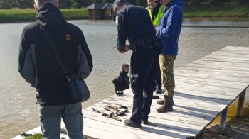 Водолази знайшли знаряддя вбивства
