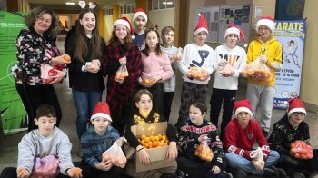 Львівські школярі зібрали 2 тонни мандаринів для дітей у лікарнях