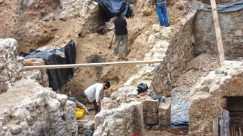 Розкопки у Львові на розі вулиць Краківська та Вірменська у 2011 році