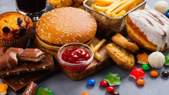 Ультраоброблені продукти пов'язані з раком і ранньою смертю — дослідження