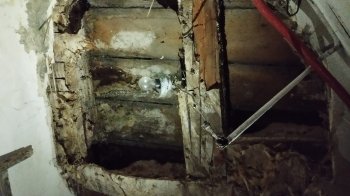 У Львові обвалюється історичний будинок, влада та комунальники не реагують