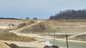 Кар'єр підприємства "Розвадів будматеріали".