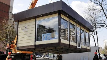 Суд зобовʼязав забудовника знести МАФ у Львові