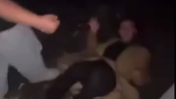 Копали ногами і штовхали: у Львові поліція встановила неповнолітніх, які побили дівчину