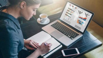 13 молодих підприємців Львівщини отримали гранти на старт власного бізнесу