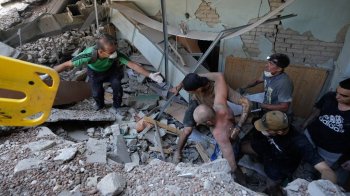 Рятувальні роботи в Харкові