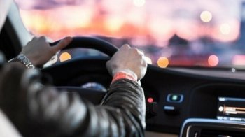 Суд на Львівщині скасував водію Mercedes 20 тис. грн штрафу від поліції