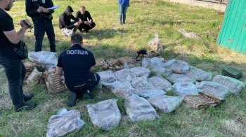У Львові двом чоловікам винесли вирок за крадіжку понад 100 бронеплит і плитоносок