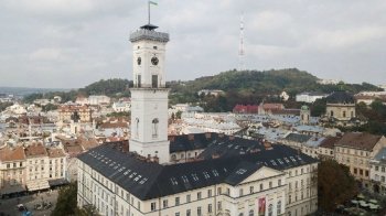 Зарплати в ЛМР, ЛОР та ЛОВА: скільки заробляють львівські топ-чиновники