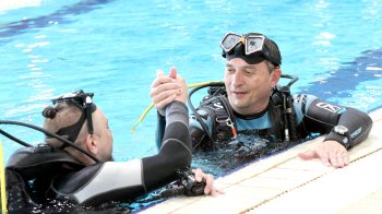 Хорватські воїни навчають українських ветеранів дайвінгу  у Львові